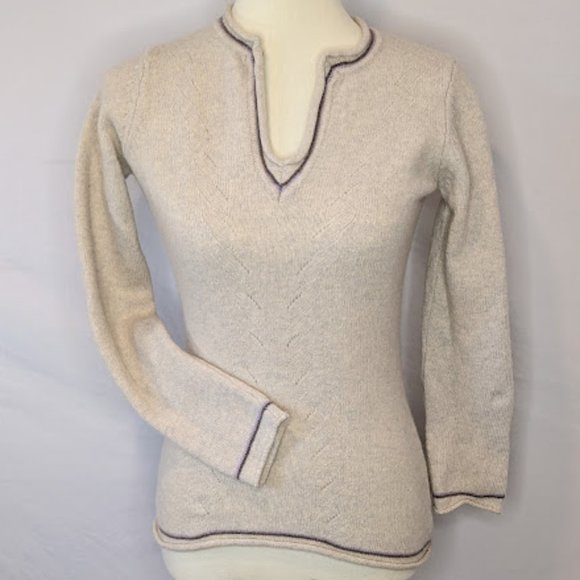 Patagonia Sweaters - Patagonia 100% Lambswool Sweater in Cream Sz s/m
